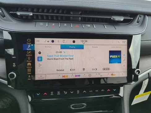 New 2026 Jeep Grand Cherokee Altitude AWD/4WD image 14