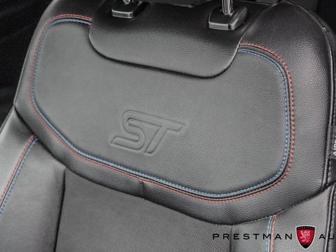 Used 2024 Ford Explorer ST w/ Equipment Group 401A image 29