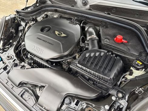 Used 2016 MINI Cooper 2-Door Hardtop image 46