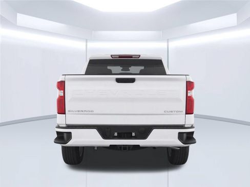 Used 2024 Chevrolet Silverado 1500 Custom RWD image 8