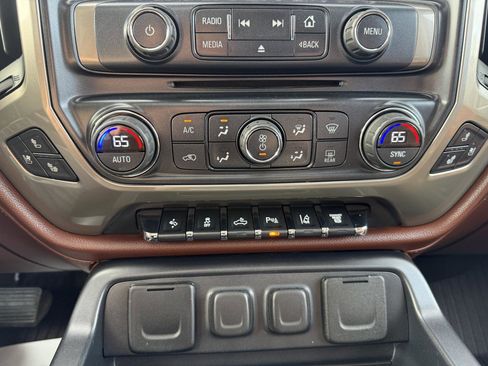 Used 2016 Chevrolet Silverado 3500 High Country w/ Duramax Plus Package AWD/4WD image 10