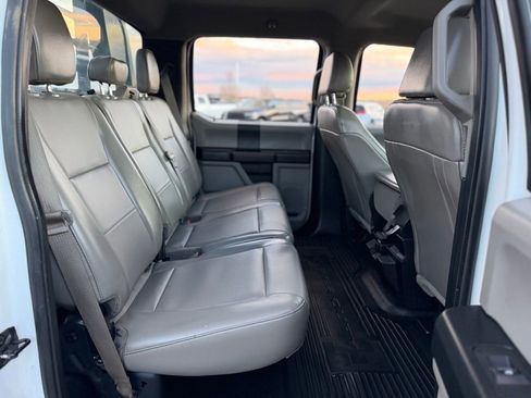 Used 2017 Ford F550 4x4 Crew Cab Super Duty image 36