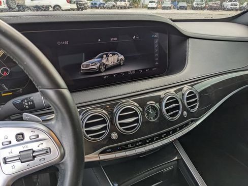 Used 2020 Mercedes-Benz S 450 Sedan image 22