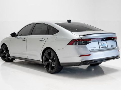 Used 2024 Honda Accord Sport image 31