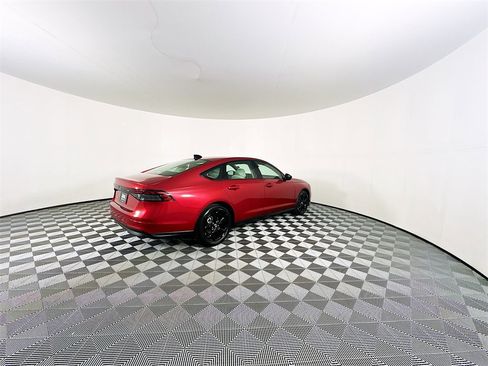 New 2025 Honda Accord SE image 14