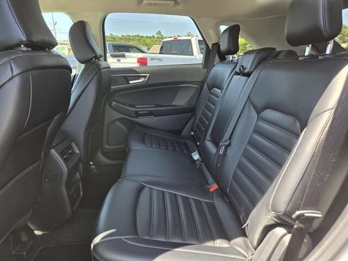Used 2024 Ford Edge SEL AWD/4WD image 13