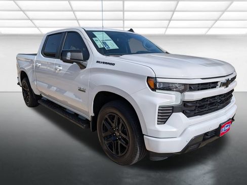 Certified 2025 Chevrolet Silverado 1500 RST RWD image 1