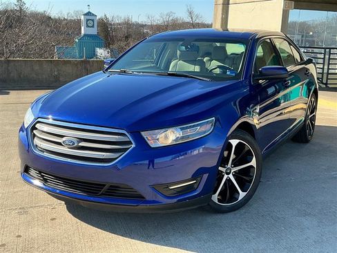 Used 2015 Ford Taurus SEL w/ Equipment Group 201A image 2