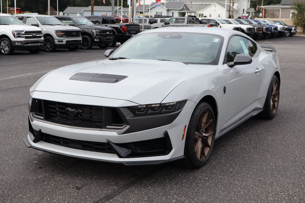 New 2026 Ford Mustang Dark Horse RWD image 13