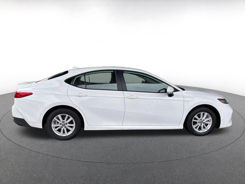 Used 2026 Toyota Camry LE FWD image 15