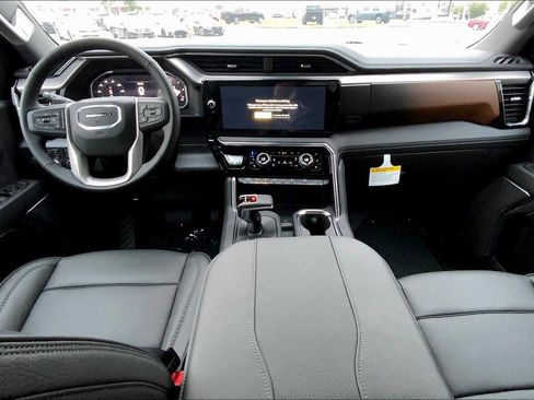 Used 2026 GMC Sierra 1500 Denali AWD/4WD image 5