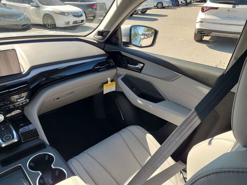 New 2026 Acura MDX w/ Technology Package image 3