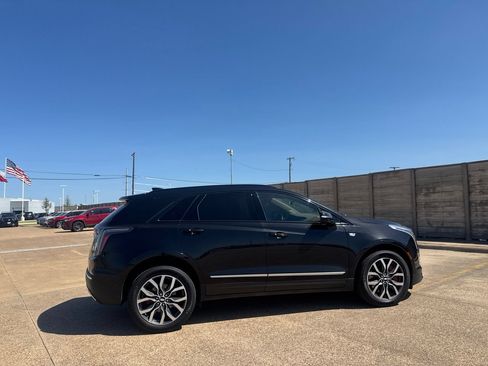 Used 2022 Cadillac XT5 Sportv w/ Platinum Package AWD/4WD image 22