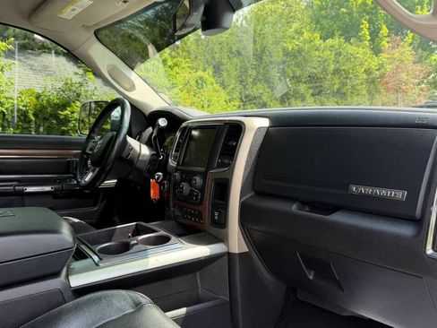 Used 2013 RAM 3500 Laramie AWD/4WD image 29