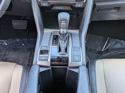 Used 2017 Honda Civic EX image 18