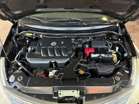 Used 2009 Nissan Versa SL image 25