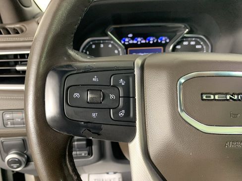 Used 2021 GMC Yukon Denali w/ Denali Ultimate Package RWD image 19