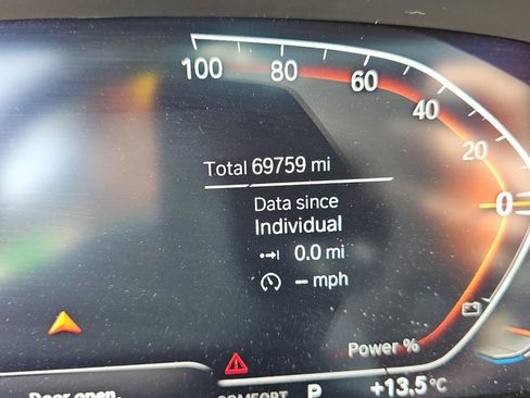 Used 2022 BMW X5 xDrive40i w/ Premium Essential Package image 16