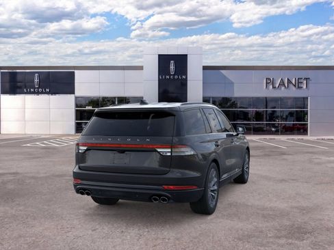 New 2026 Lincoln Aviator 2WD w/ Jet Appearance Package image 8
