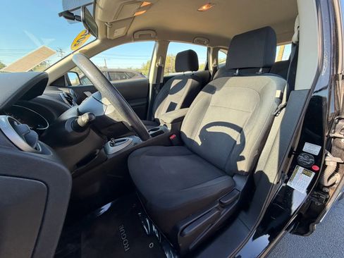 Used 2014 Nissan Rogue S w/ Convenience Package AWD/4WD image 18