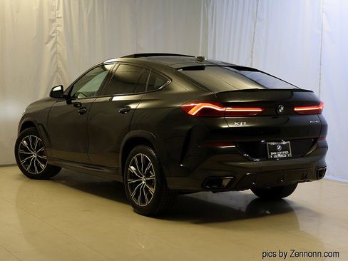 Certified 2025 BMW X6 xDrive40i w/ Executive Package AWD/4WD image 9