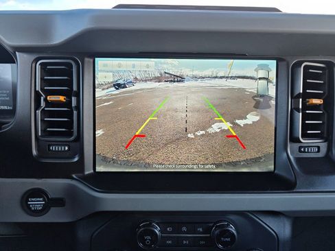 Used 2023 Ford Bronco Badlands w/ Sasquatch Package AWD/4WD image 47