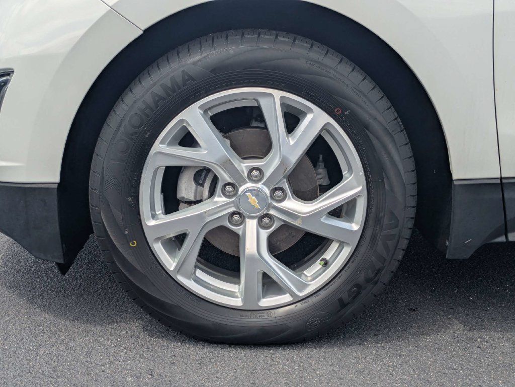Used 2021 Chevrolet Equinox Premier FWD image 12