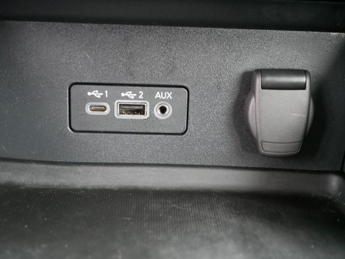 Certified 2022 Nissan Sentra SV w/ All-Weather Package image 32