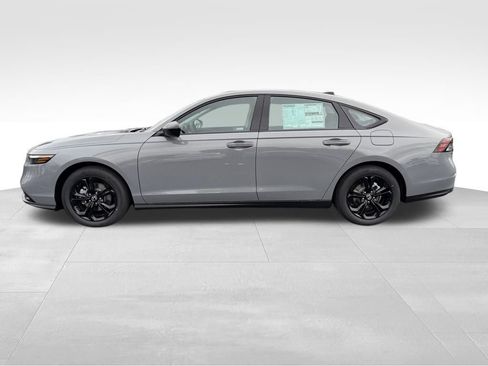 New 2025 Honda Accord SE image 17
