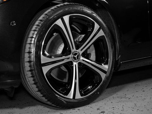 New 2026 Mercedes-Benz C 300 Sedan image 29