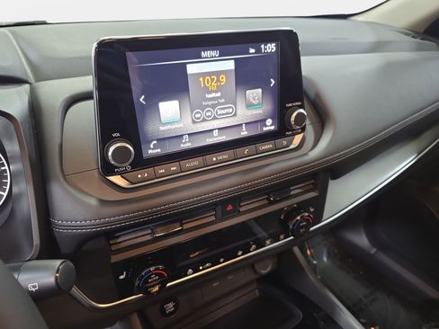 New 2026 Nissan Rogue SV w/ Cold Weather Package FWD image 20