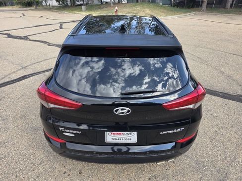 Used 2017 Hyundai Tucson Limited w/ Limited Ultimate Package 03 FWD image 6