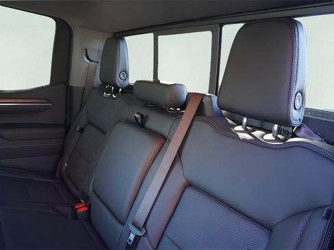 New 2026 GMC Sierra 1500 Denali w/ Denali Reserve Package image 37