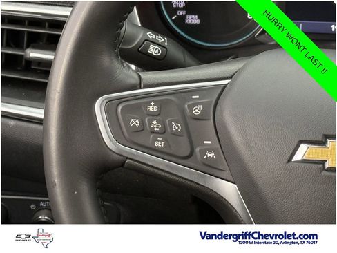 Used 2022 Chevrolet Equinox Premier w/ LPO, Floor Liner Package FWD image 11