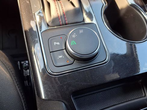 Used 2024 Chevrolet Blazer RS w/ Driver Confidence II Package image 12