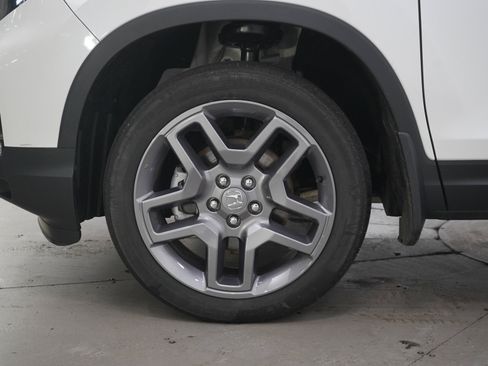 Used 2023 Honda Passport EX-L image 29