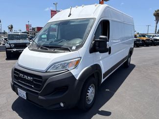Used 2025 RAM ProMaster 2500 w/ Convenience Group FWD video 1