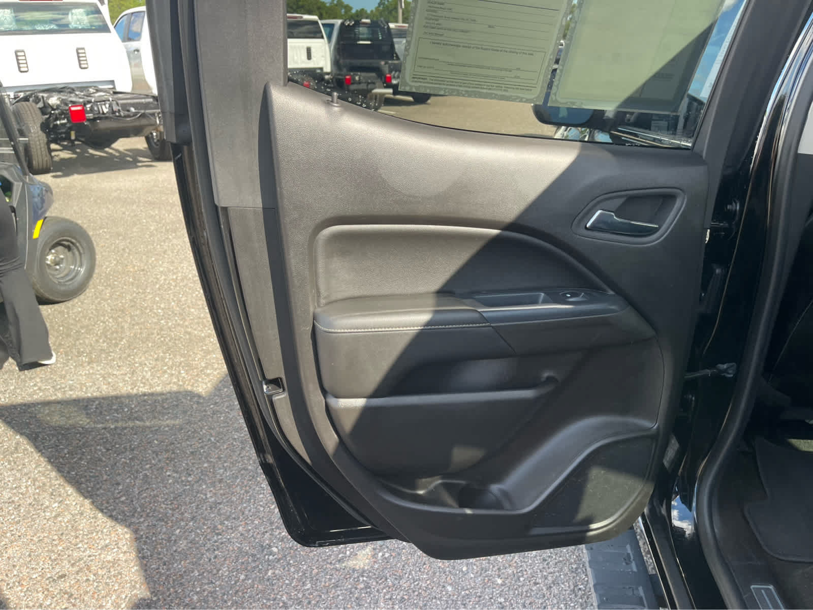 Used 2017 GMC Canyon Denali RWD image 19