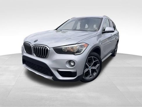 Used 2018 BMW X1 sDrive28i FWD image 9