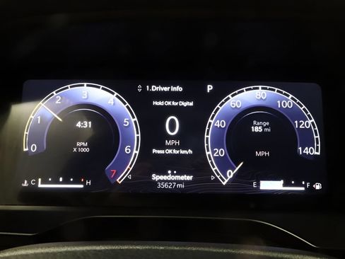 Used 2023 Jeep Grand Cherokee L Limited AWD/4WD image 19