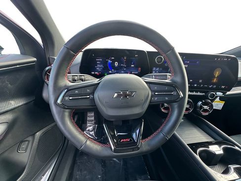 Used 2024 Chevrolet Blazer EV RS image 12