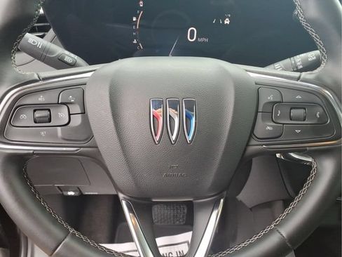 Used 2025 Buick Encore GX Preferred FWD image 14