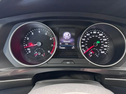 Used 2019 Volkswagen Tiguan SE w/ Panoramic Sunroof Package image 21