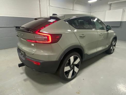 Used 2023 Volvo C40 P8 Recharge Plus w/ Climate Package AWD/4WD image 3