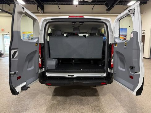 Used 2019 Ford Transit 150 XL RWD image 21