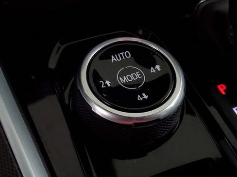 Used 2026 Chevrolet Colorado Trail Boss image 21