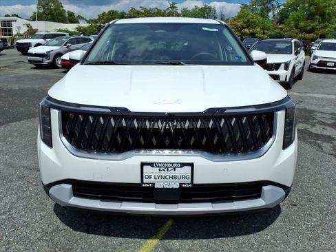 New 2026 Kia Carnival LX FWD image 9
