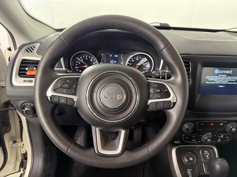 Used 2021 Jeep Compass Sport image 15