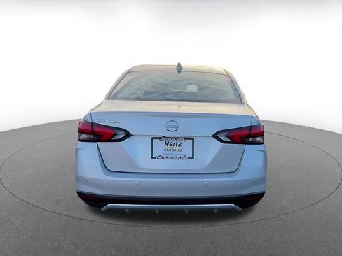 Used 2025 Nissan Versa SV image 12