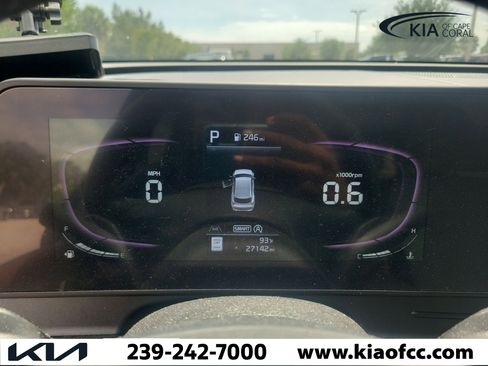 Used 2023 Kia Sportage EX FWD image 28
